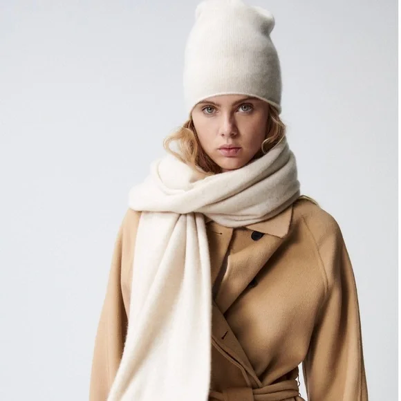 Zara | Accessories | Nwt Zara 0 Cashmere Beanie | Poshmark display picture 1